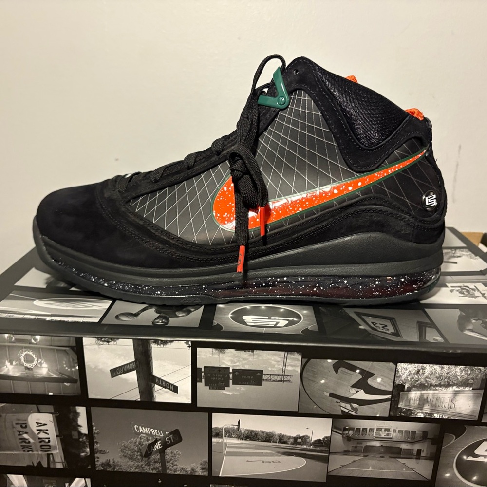Nike Black and Red Athletic Shoes